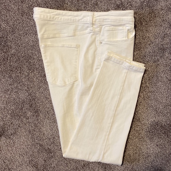 Universal Thread Women's High-Rise Straight Leg Jeans White Size 18 - Picture 11 of 12